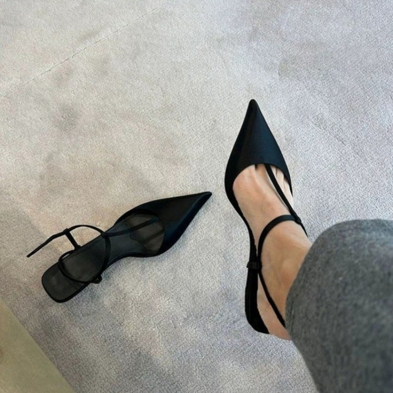 Sandals - รองเท้าแบรนด์สำหรับผู้หญิง รองเท้าแตะหัวแหลมสุดเซ็กซี่ ส้นเตี้ยใส่สบาย รองเท้าแตะแฟชั่น รองเท้าส้นสูงไซส์ใหญ่ ดีไซน์เรียบง่าย
