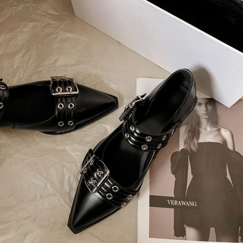 Sandals - รองเท้าผู้หญิง Designer Luxury Low Heel ปั๊มแฟชั่นสุภาพสตรีรองเท้า