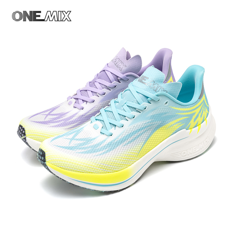 ONEMIX 2026 ซัมเมอร์ เมช คาร์บ - Carbon Plate Marathon Racing Shoes บทวิจารณ์และราคา