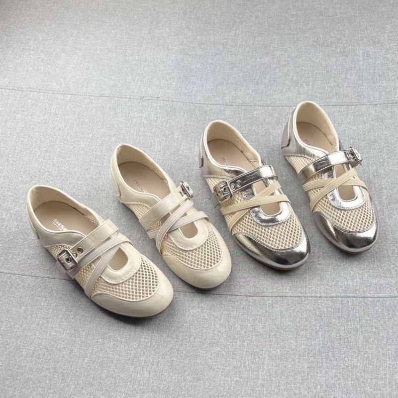 รองเท้าผ้าใบแบบสานรุ่นใหม่ 202 - Sneakers บทวิจารณ์และราคา
