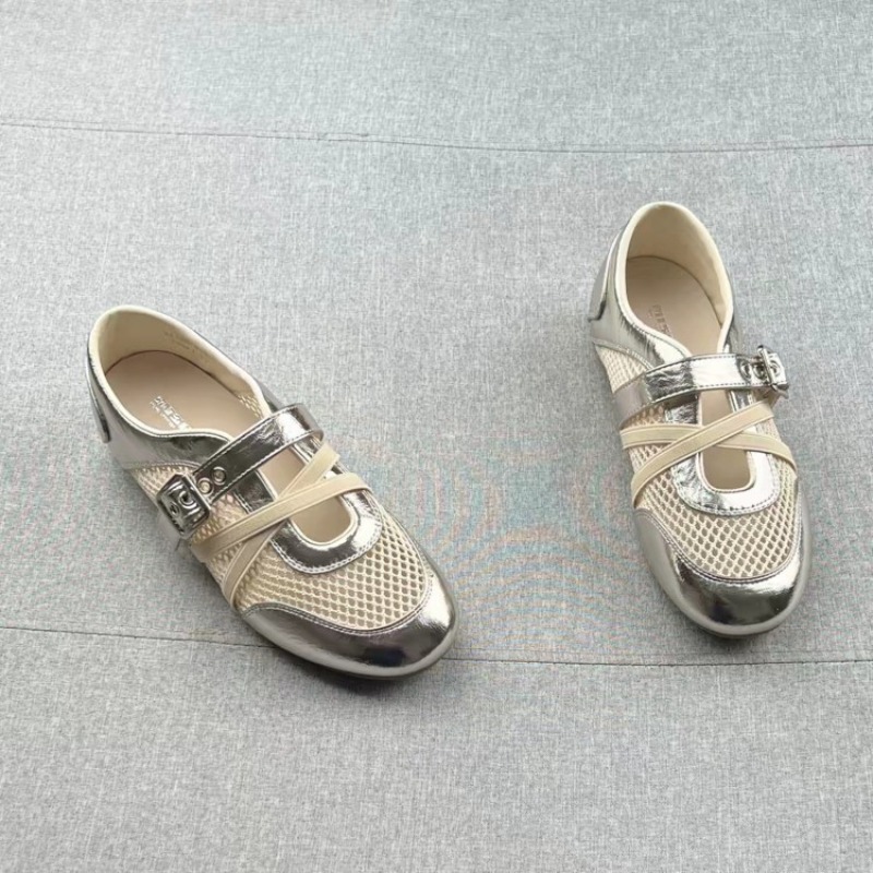 รองเท้าผ้าใบแบบสานรุ่นใหม่ 202 - Sneakers บทวิจารณ์และราคา