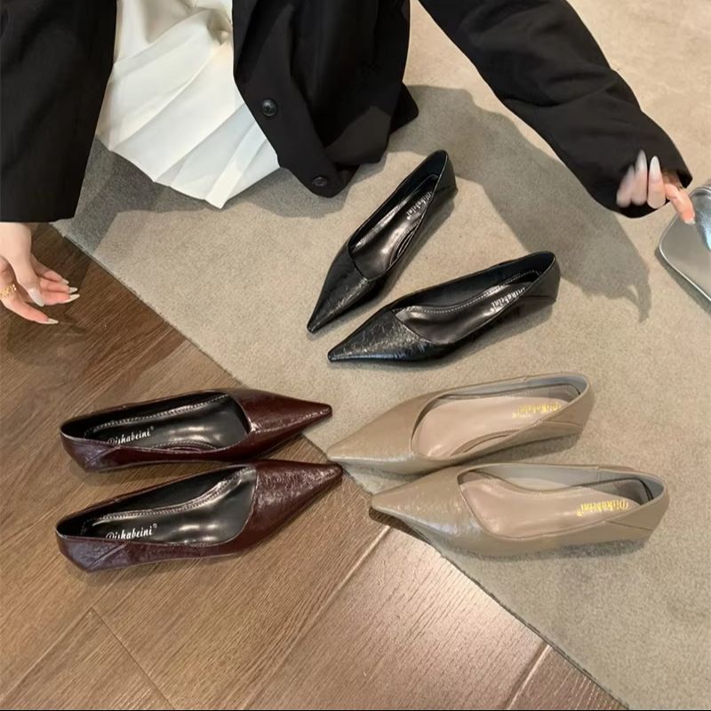 รองเท้าส้นเตี้ยหัวแหลมสำหรับผู - Sandals บทวิจารณ์และราคา