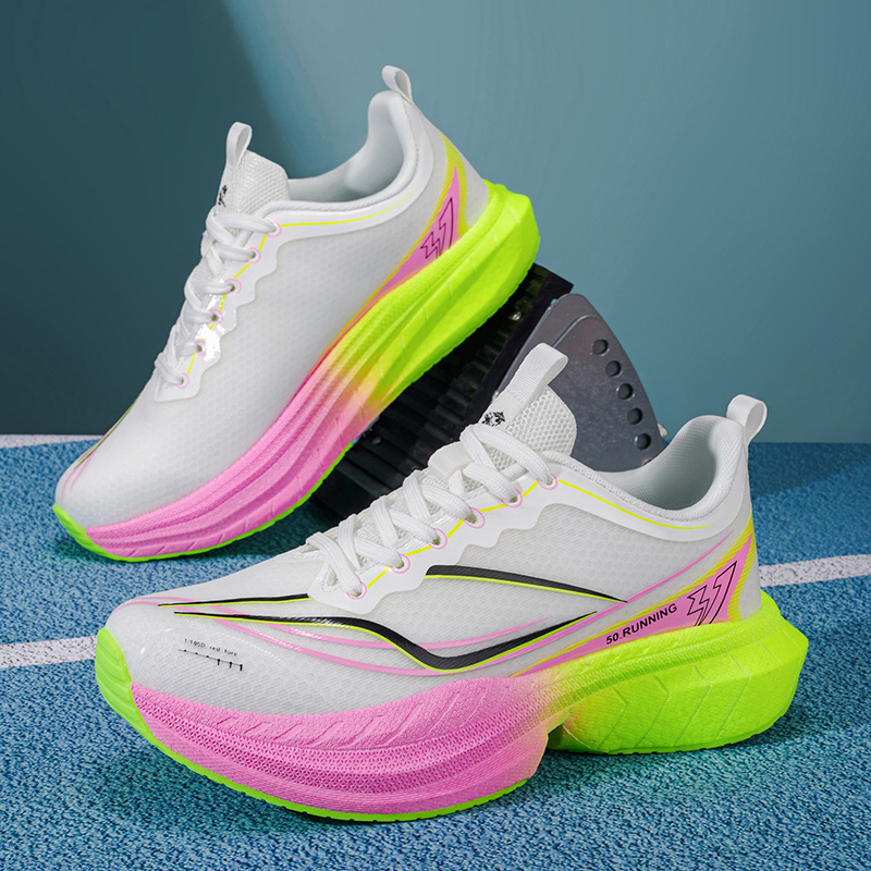 รองเท้าวิ่งผู้ชายแบบมีเบาะรองร - Lightweight Road Running Shoes บทวิจารณ์และราคา