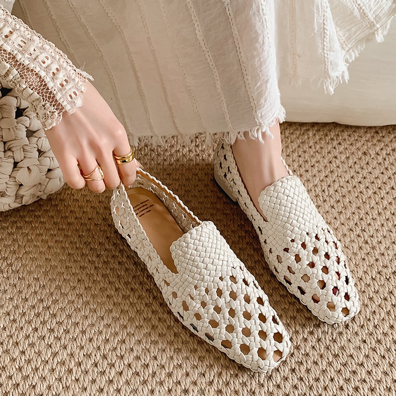 รองเท้าสานหนังแท้แฟชั่นสุดฮิตป - Sandals บทวิจารณ์และราคา